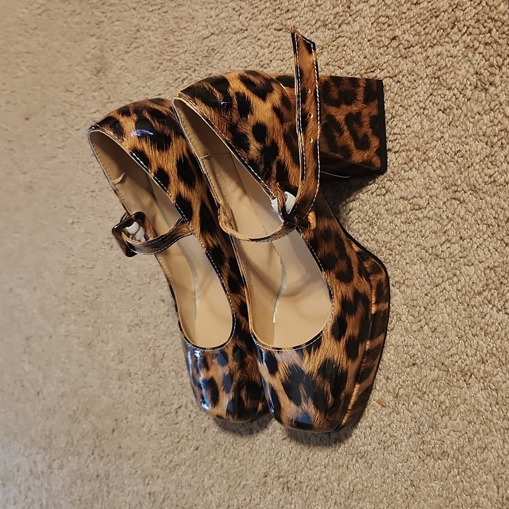 Cheetah Heels
